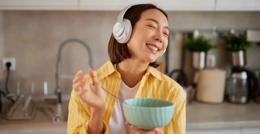 بديل حقن التنحيف ..  أغانيك المفضلة تنقص وزنك