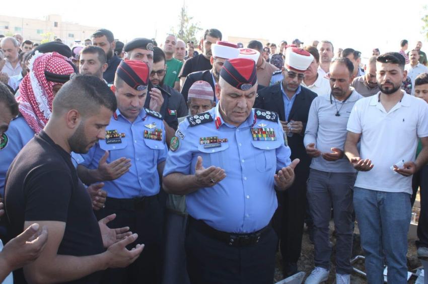 الأمن العام يُشارك بتشييع جثمان "الرائد" محمد قاسم احمد صبيح