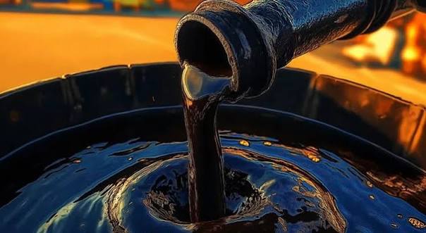 الحكومة تطرح عطاء لتعزيز مخزون النفط