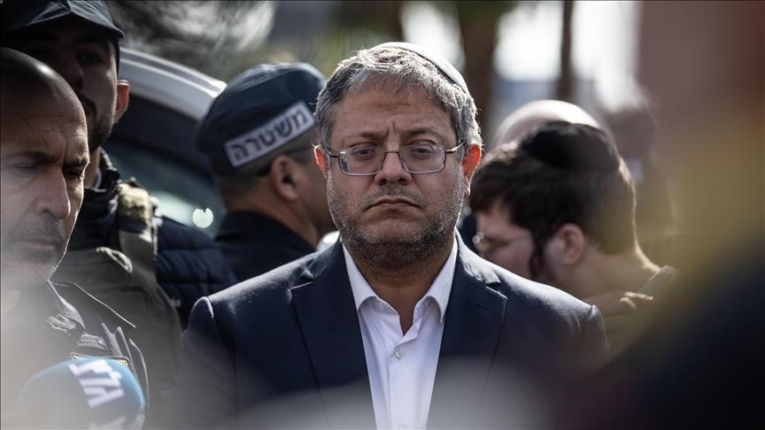 بن غفير يدعو كل "الإسرائيليين" للتسلح الفوري ويطالب بإقرار عقوبة الإعدام بحق منفذي العمليات