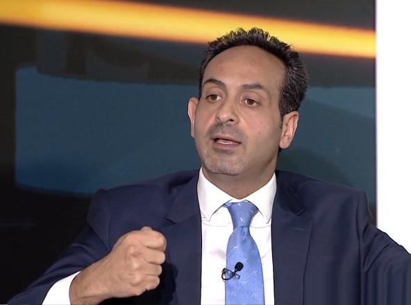بعد شهر على وفاة والده ..  المحامي محمد قطيشات ينعى والدته 