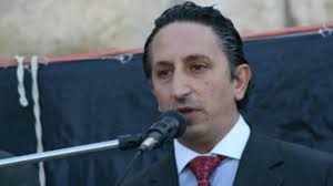 مجهول يقوم بالتهجم على النائب ابو رمان في السلط 