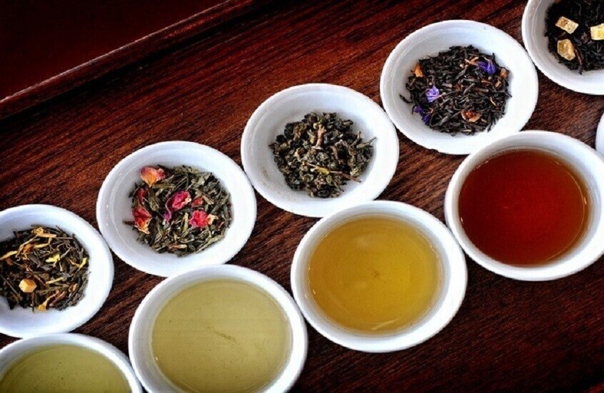 أيها ينعشك وأيها يثبط همتك؟ ..  اختر نوع الشاي المناسب!