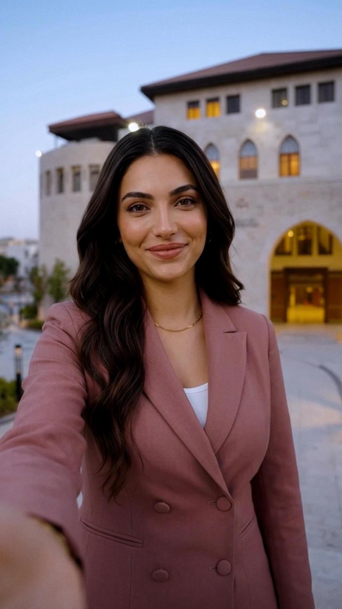 «فرح» تتجه للعالمية ..  الناطقة الرقمية باسم الحكومة بأربع لغات