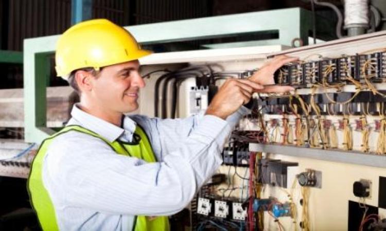 مطلوب مهندس امن و سلامة لكبرى الشركات الهندسية في الخليج 