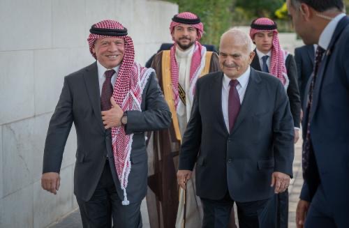 الديوان الملكي ينشر صورا من حفل عشاء عرس ولي العهد