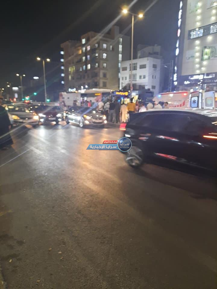 الباص السريع يدهس مواطنا في شارع الجامعة الأردنية 