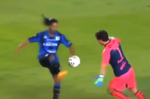 بالفيديو .. اجمل الاهداف الذكية في ملاعب كرة القدم 2018