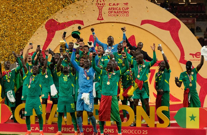 هل تفقد السنغال لقب كأس إفريقيا وتستبعد من كأس العالم؟ ..  عقوبات قاسية تنتظر "أسود التيرانغا"