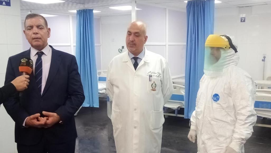 طلاب عادوا من الصين: خرجنا من فم الموت