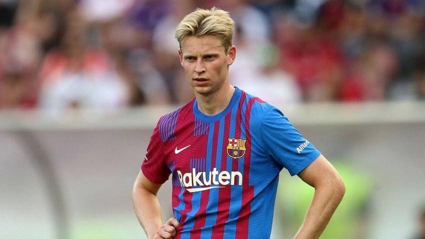 70 مليون يورو قد تغير قناعات برشلونة بشأن دي يونج
