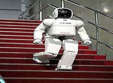 روبوت مصري يتحدث الفصحى والعامية