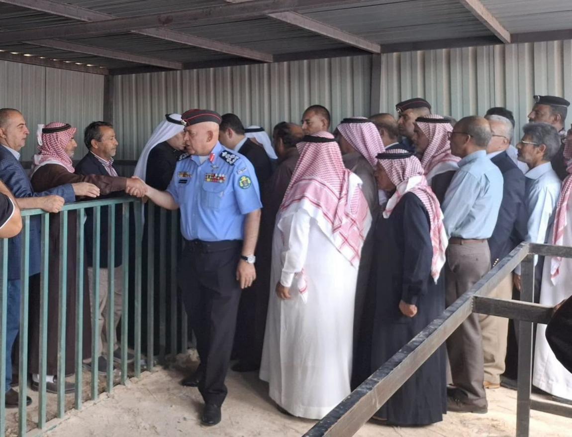 الأمن يُشارك في تشييع جثمان العميد المتقاعد يوسف العيطان