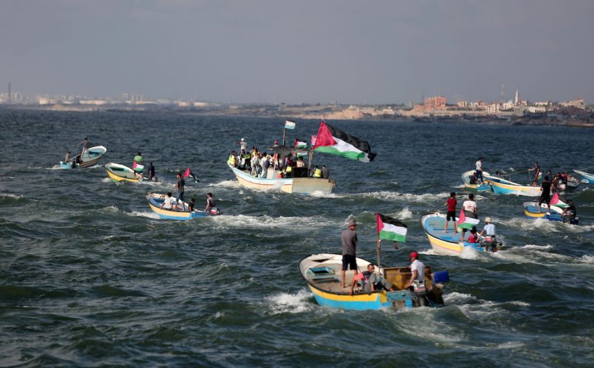 انطلاق المسير البحري الـ20 لرفع الحصار عن غزة والاحتلال يقيم سياجا أمنيا جديدا