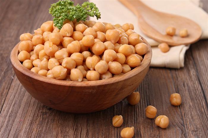 وداعًا لمنتجات الحمية باهظة الثمن  ..  الحمص غنى بالبروتين