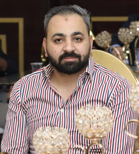الصديق لؤي أبو حمدي يدخل القفص الذهبي 