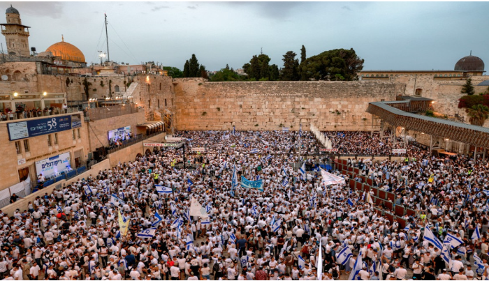 2118مستوطنا يقتحمون المسجد الأقصى في يوم ما يسمى "توحيد القدس"