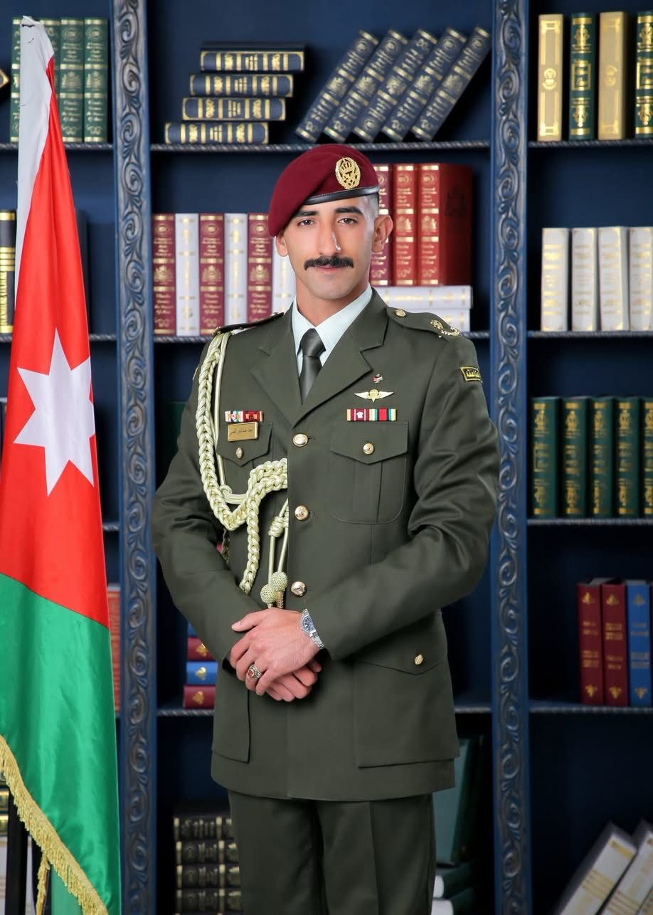 الملازم سيف عماد الدين القيسي مبارك التخرج