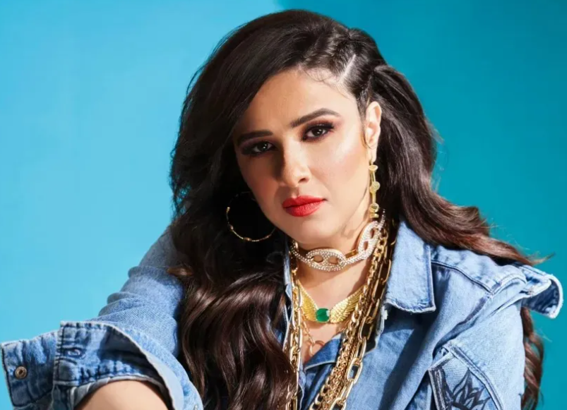 غضب ياسمين عبد العزيز بعد تشويه بوستر وننسى اللي كان بصور مفبركة