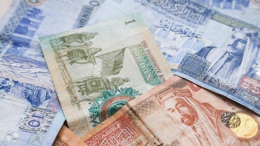 طلب جيد على الدينار عند شركات الصرافة بالسوق المحلية