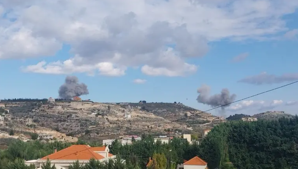 جيش الاحتلال "الإسرائيلي" يهاجم مخازن أسلحة لحزب الله في لبنان