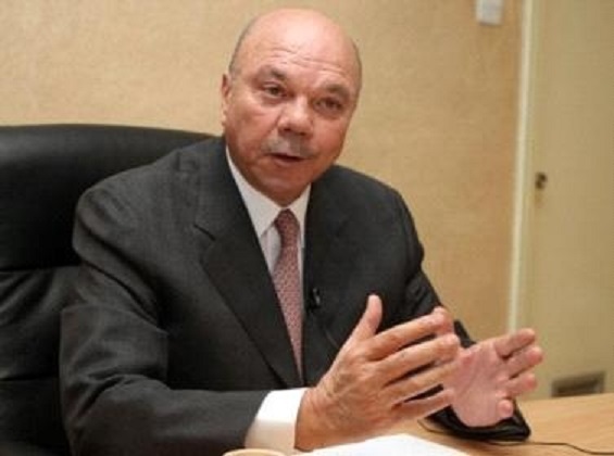 رئيس مجلس الاعيان  يناشد الاردنيين الانحياز الى صف الوطن