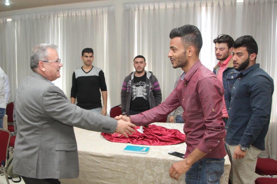 رئيس جامعة البترا يلتقي اتحاد الطلبة