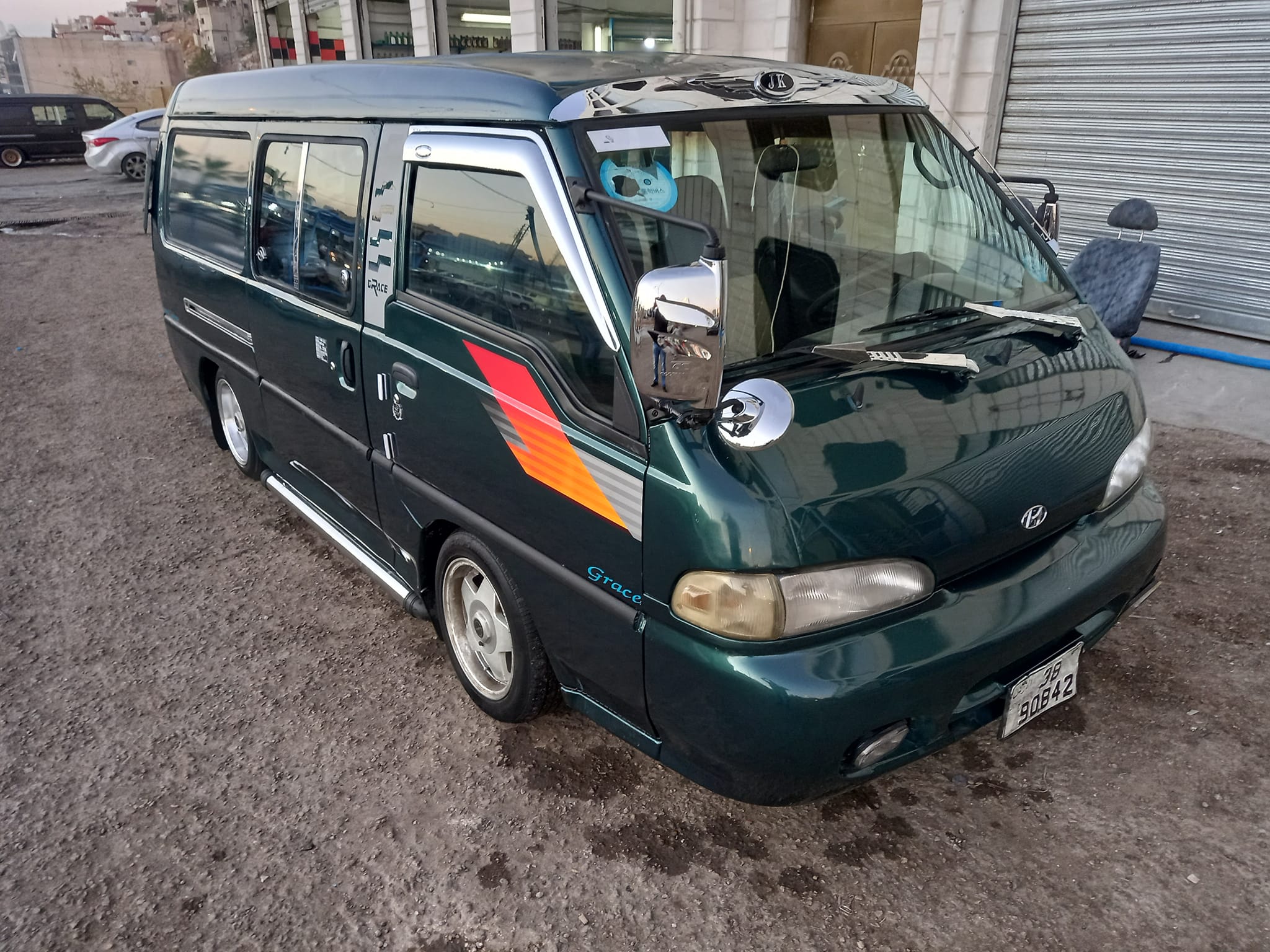 باص هونداي H100 موديل 2000