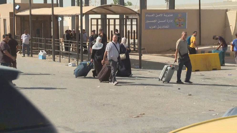 بدء حركة المسافرين عبر جسر الملك الحسين حتى الساعة 2 ظهراً