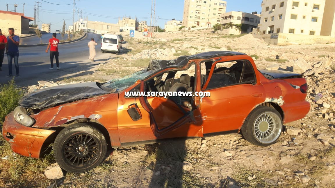 بالصور ..  الزرقاء: وفاة شخص واصابة شقيقه بحادث سير بمنطقة بيرين