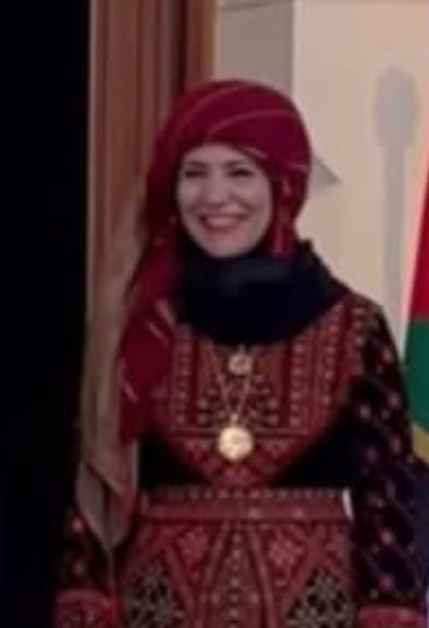 السيدة لمياء أبو رمان ..  مبارك الفوز