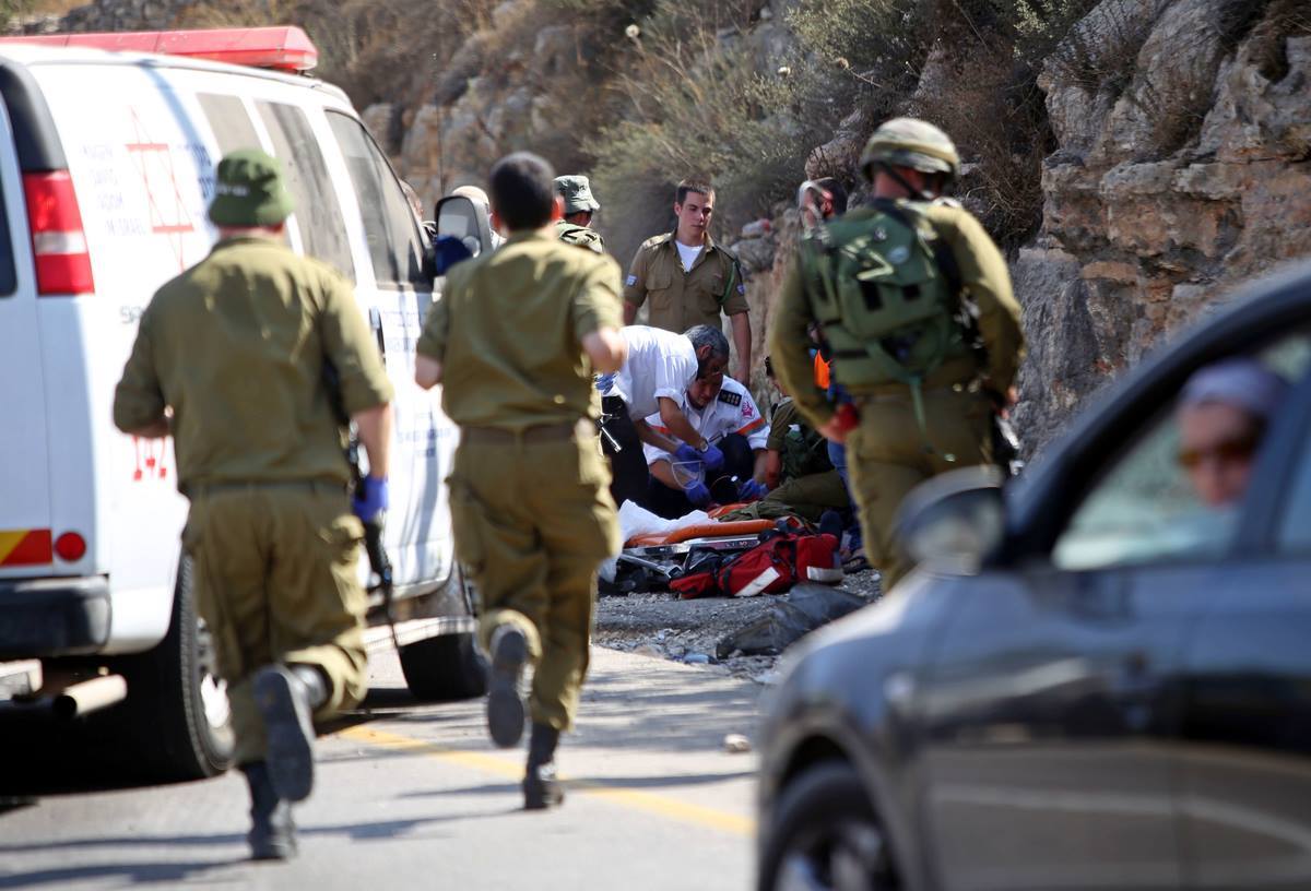 مقتل إسرائيليين اثنين بعملية إطلاق نار في الضفة