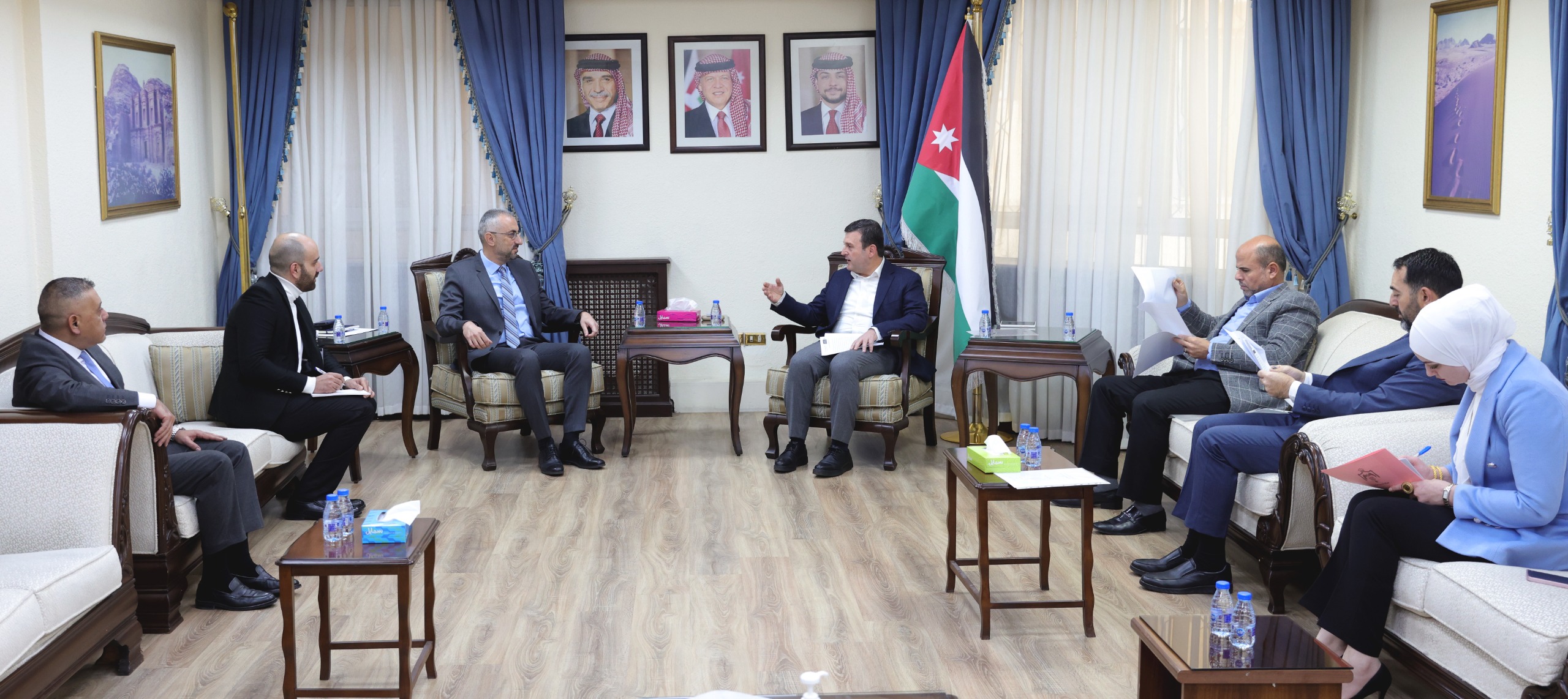 "البرلمانية الأردنية القبرصية" تبحث والسفير القبرصي تعزيز العلاقات الثنائية