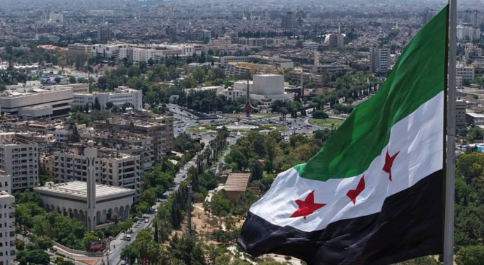 تصعيد سوري ضد «قسد» بشأن النفط، المعابر، والملف العسكري