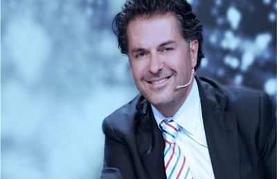 منح راغب علامة درع جورج واشنطن