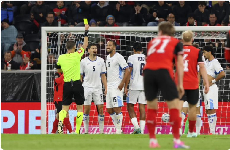 احتفال "مريب" ينتهي بطرد لاعب إسرائيلي أمام النمسا