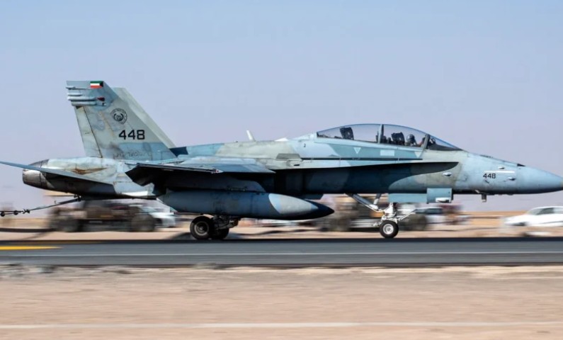 الدفاع الكويتية : استشهاد اثنين وإصابة 67 من منتسبي الجيش