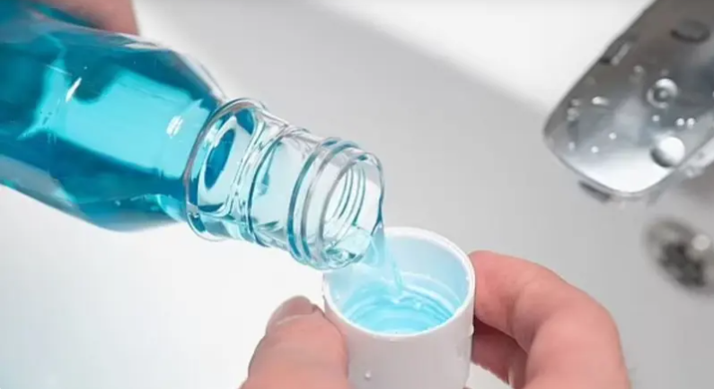 المواظبة على غسول الفم ترفع ضغط الدم ..  دراسات تؤكد