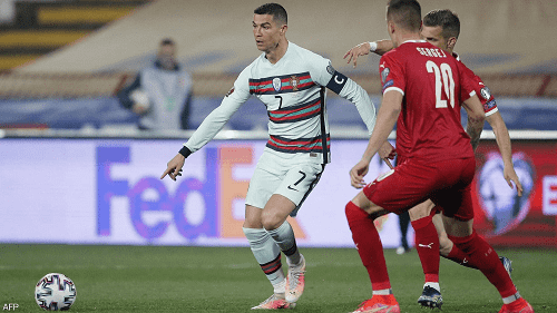 رونالدو يكشف سبب فعلته: لقد عاقبوا بلدا بأكمله