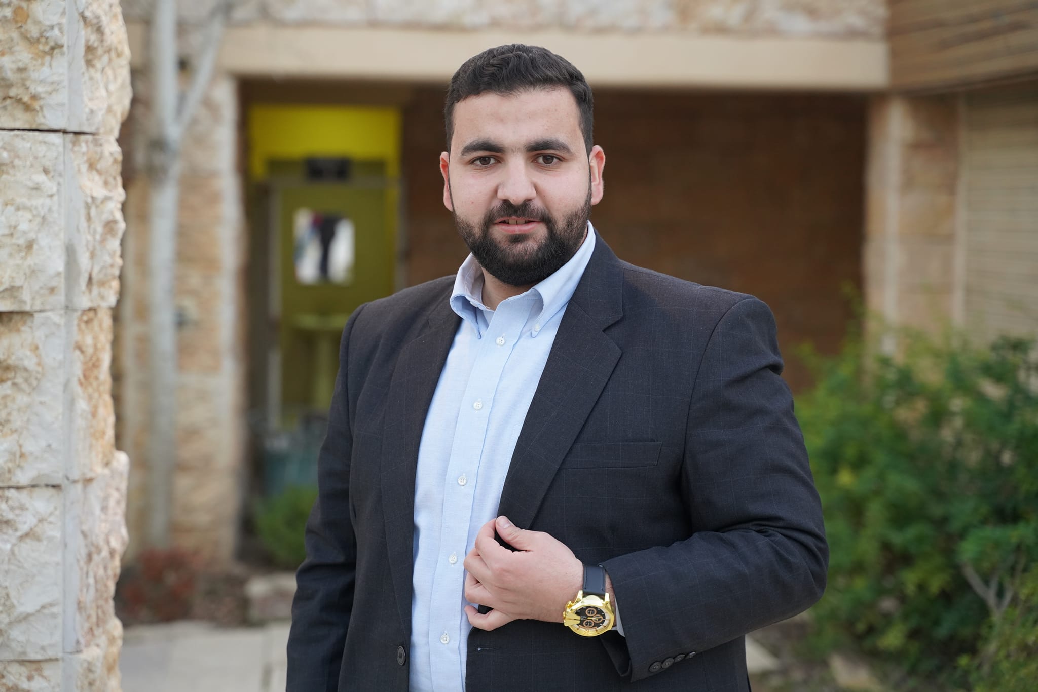 ثابت القريوتي كل عام وانت بألف خير !