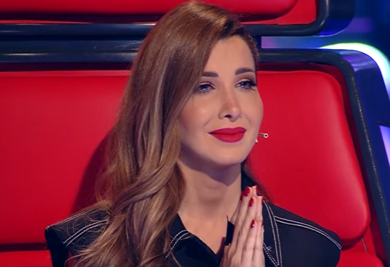 بالفيديو  ..  نانسي عجرم تنهار بالبكاء في "ذا فويس كيدز"