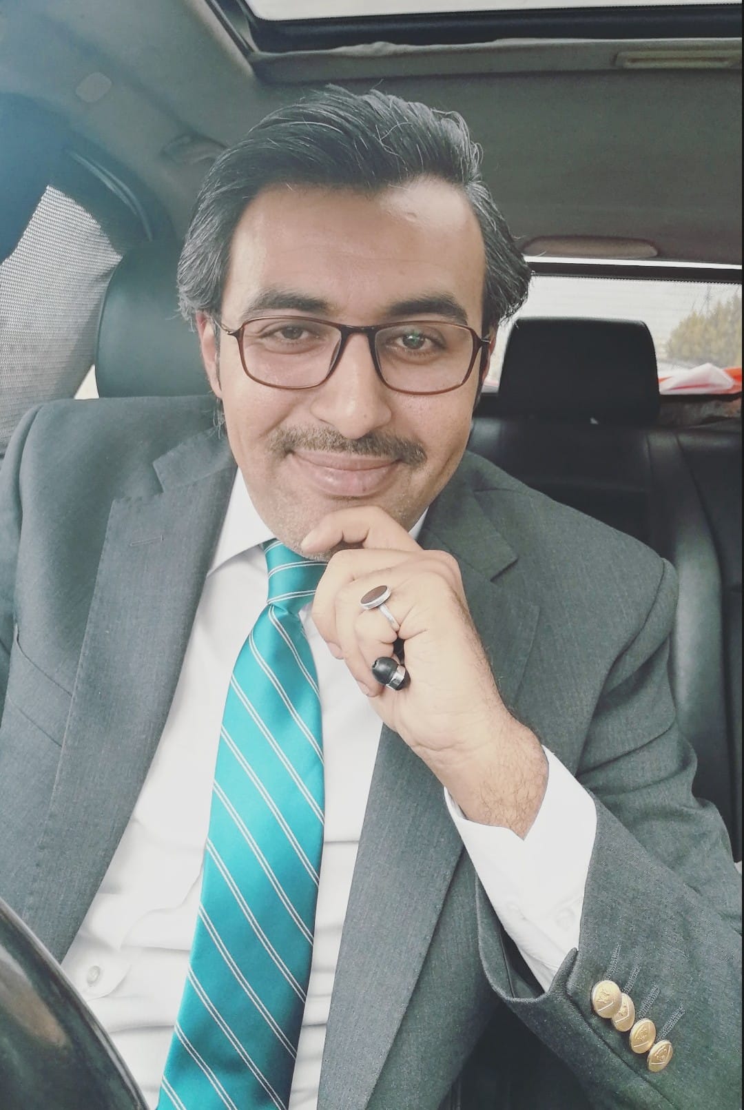 دحام مثقال الفواز  ..  كل عام وانت بخير و صحة وعافية 