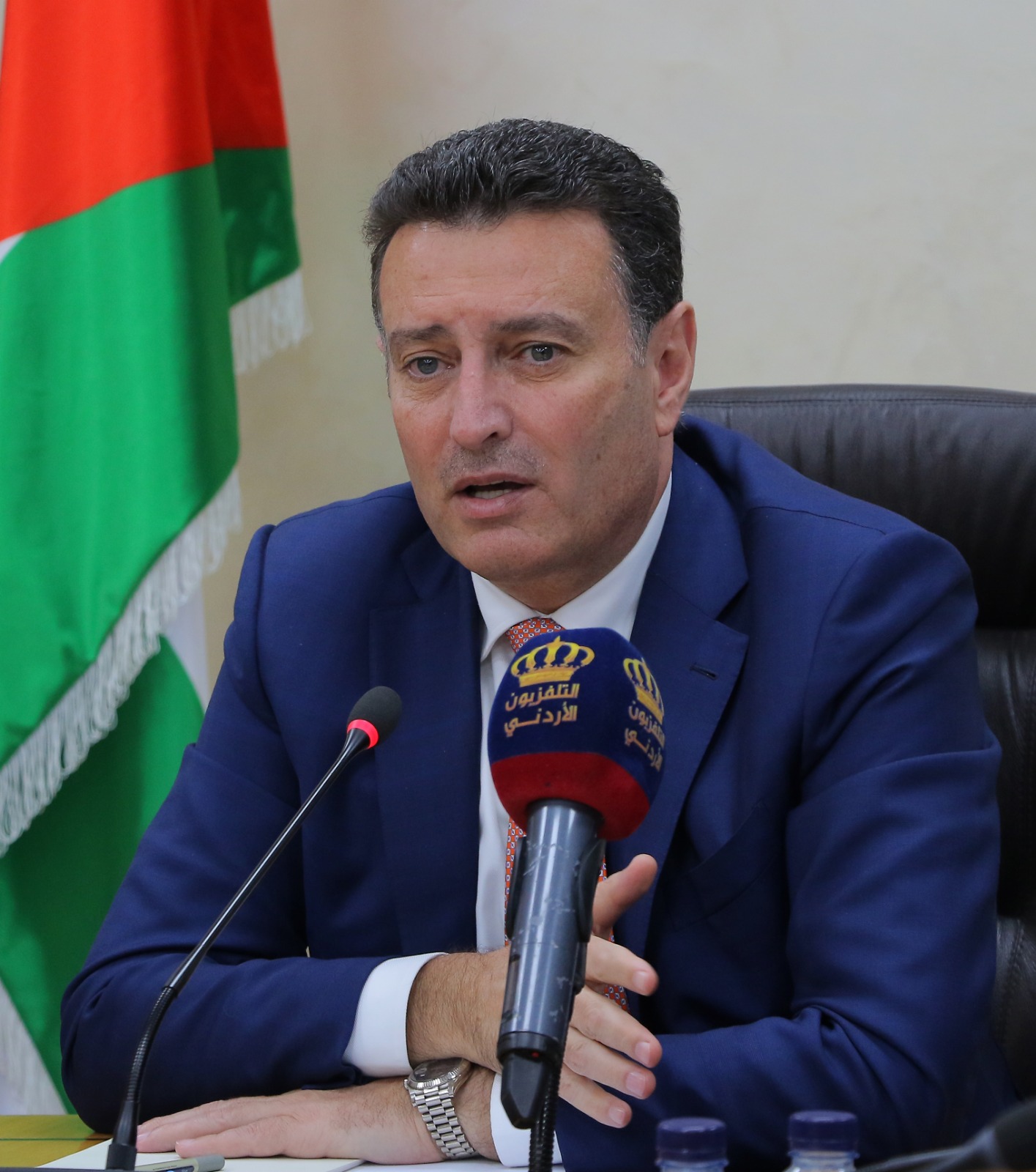 الصفدي:  جلالة الملك قدوتنا في الاهتمام بالمتقاعدين العسكريين والمجلس لن يدخر جهداً بدعم مطالبهم 
