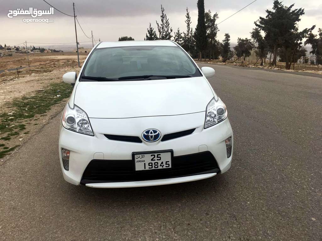 تويوتا بريوس 2015 حرة  