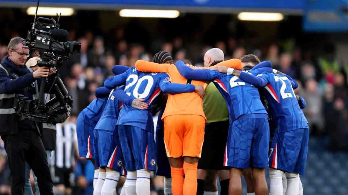 للهروب من مصير توتنهام ..  3 مدربين مرشحون لـ"مهمة إنقاذ تشيلسي" 