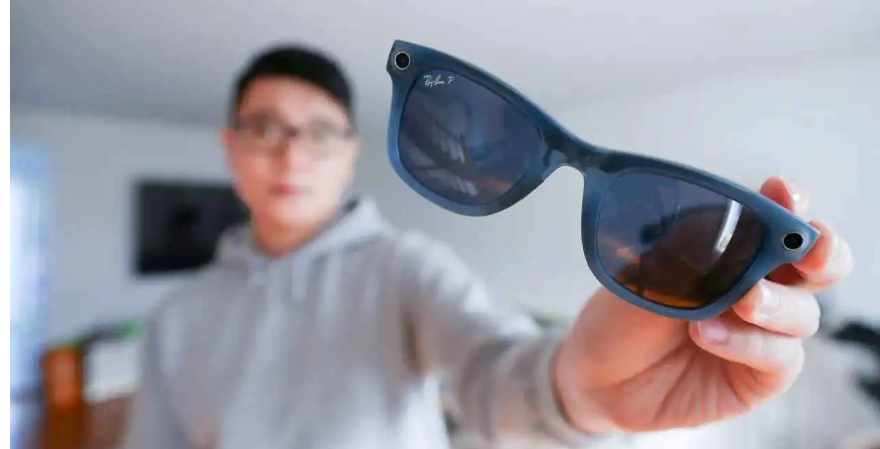 الخصوصية في خطر ..  كيف تكشف من يستخدم نظارة ذكية لتصويرك؟