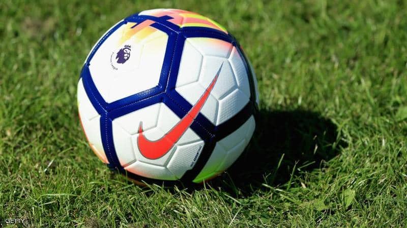 متى يعود الدوري الإنجليزي؟ السلطات تجيب "من دون إجابة"