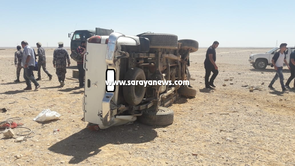 عمان : بالصور  ..  (7) اصابات بحادث تصادم بين مركبيتن