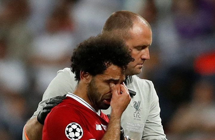 محمد صلاح يسافر إلى إسبانيا للعلاج