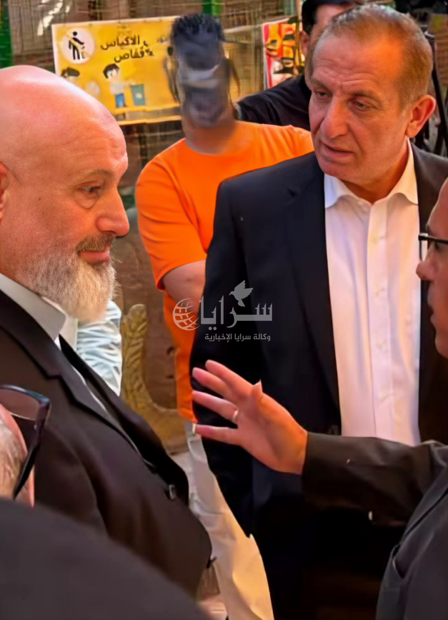 هل تطيح "السوسنة السوداء" بوزير الزراعة وأمينه العام ومساعده؟